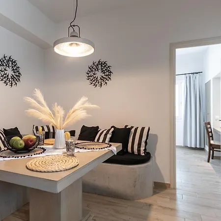 Filippa Studios Pláka