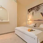 Filippa Apartment