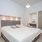 Apartment Filippa *