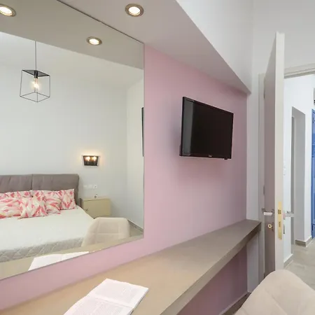 Filippa Apartment *